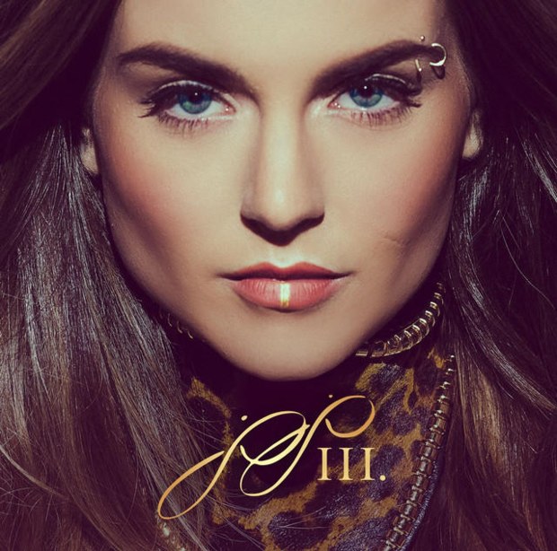 JoJo Performs a Live Acoustic Version of Her New Single "When Love Hurts"
