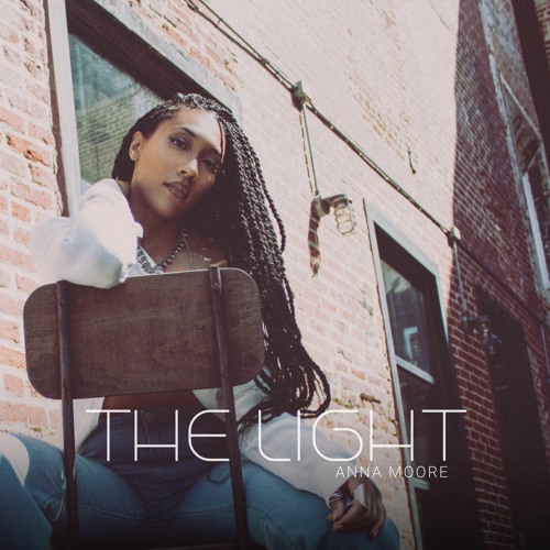 Anna Moore Releases New EP "The Light" (Stream)