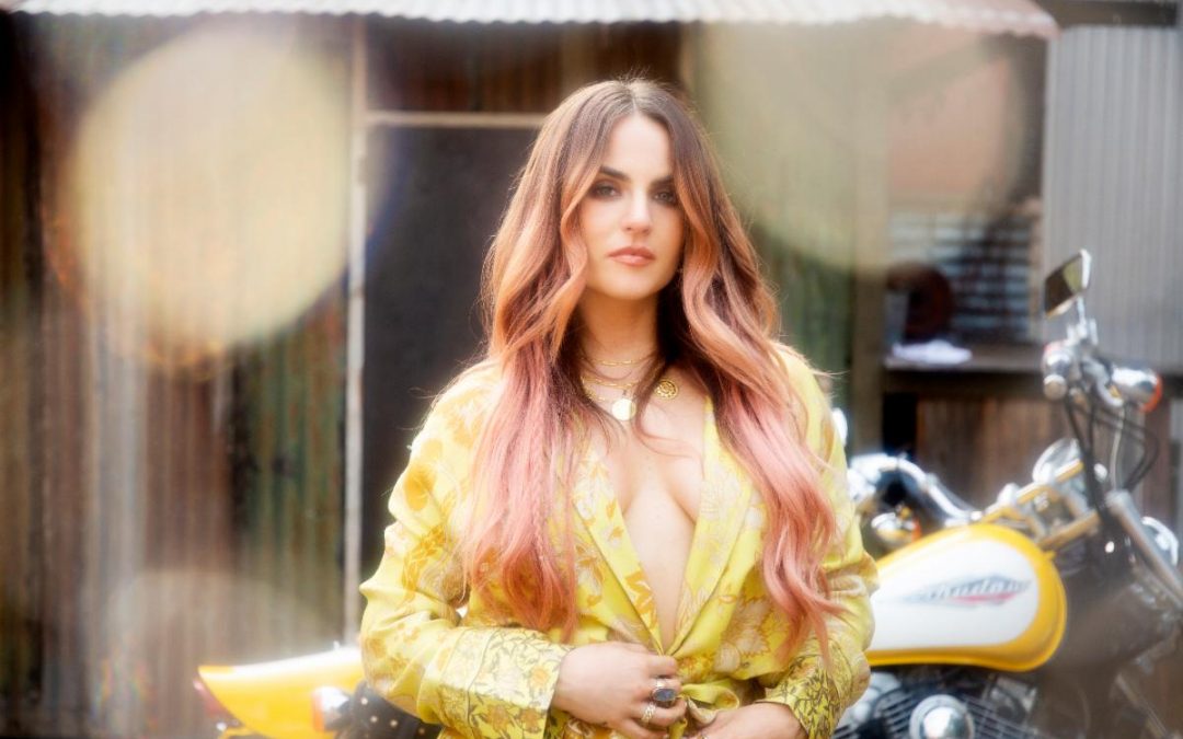 JoJo Shares New Song “American Mood” with Proceeds to Benefit Those Less Fortunate
