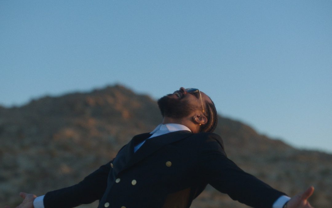 New Video: Maxwell – Off